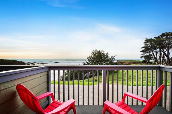 Beachcomber Motel image 11