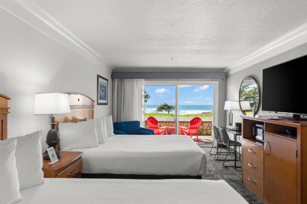 Beachcomber Motel image 21